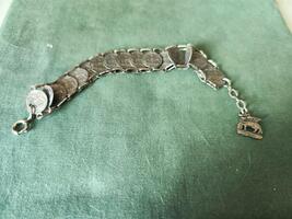 Ancien bracelet pièces Venezia, prix 20 euros 