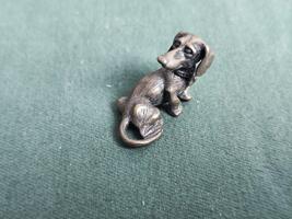 Mini chien en argent 835 , prix 30 euros 