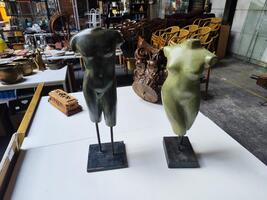 Paire de buste en bronze , prix 650 euros 