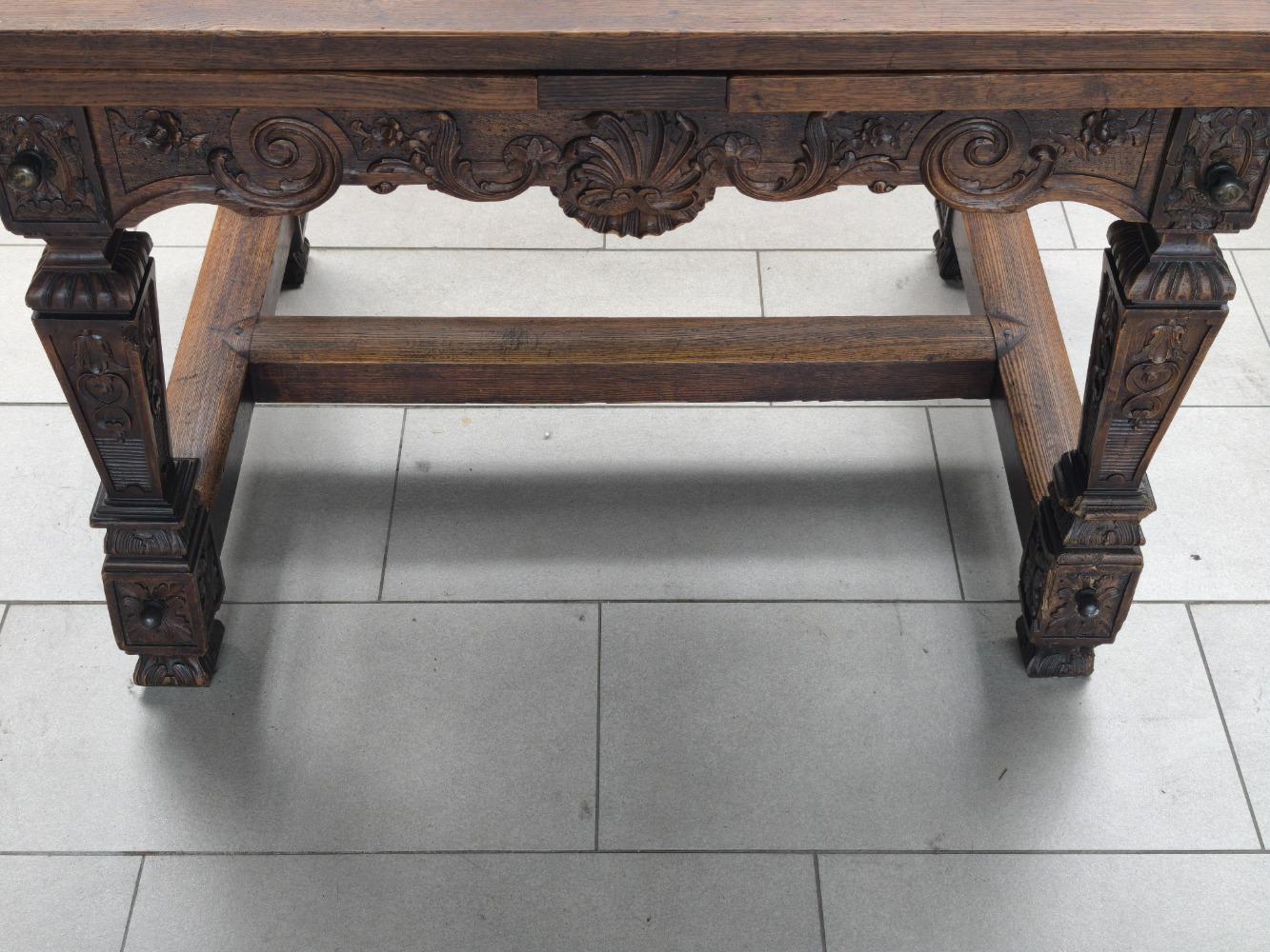Petit table Louis quatorze 