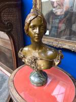 Buste en bronze 