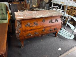 Commode bois de placage 