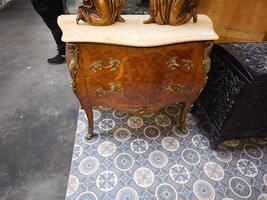 Commode bois de placage -350 euros 