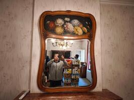 Miroir en fruitiers - 200 euros 