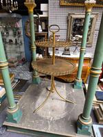 Présentoir en métal 