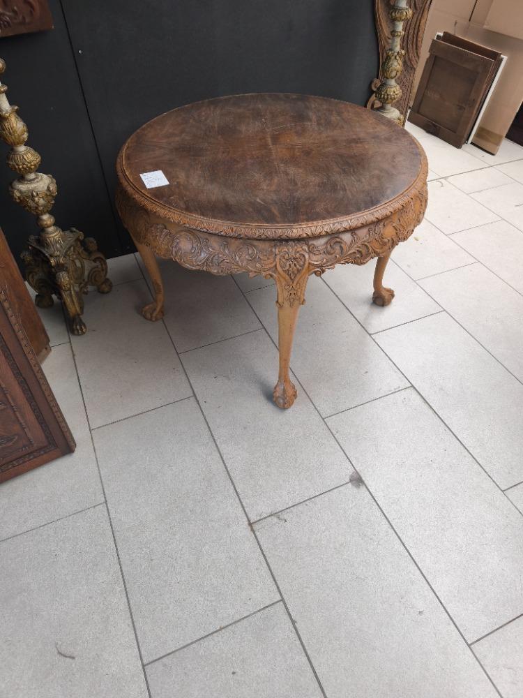 Table de salon chippendale 