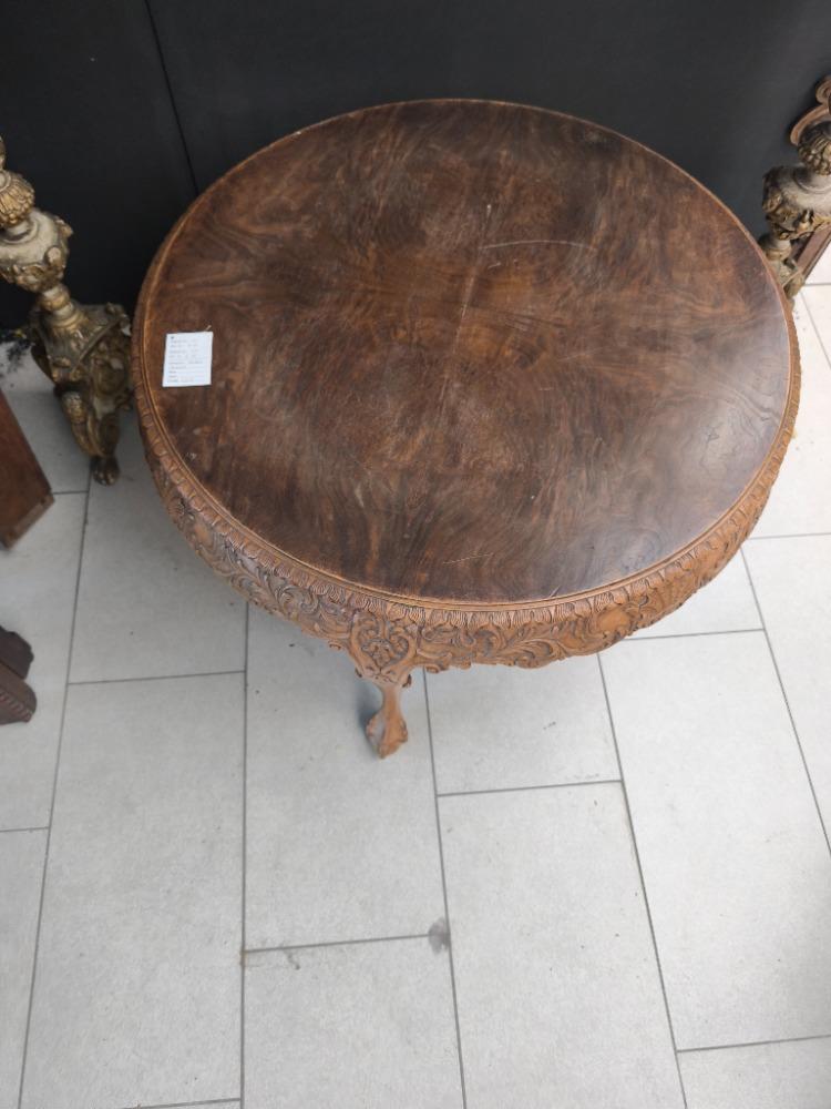 Table de salon chippendale 