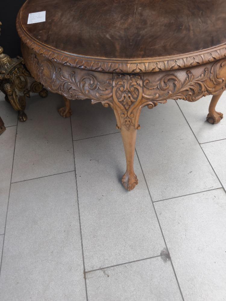 Table de salon chippendale 